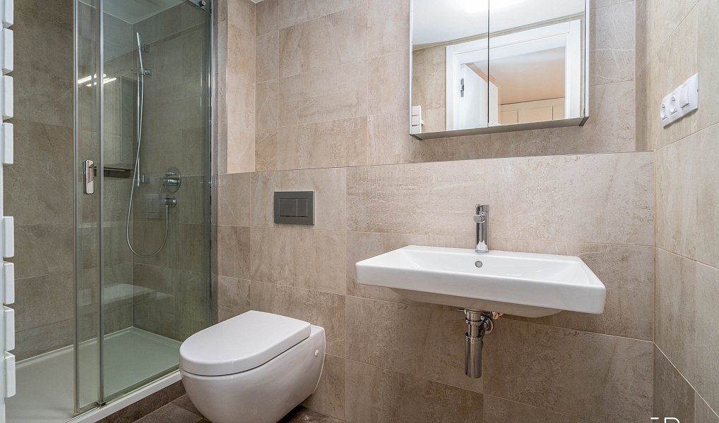 Pronájem bytu 3+kk 95 m², Praha – náhled fotky 18