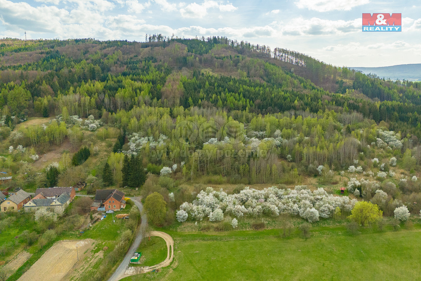 Prodej pole 1 837 m² — photo 4