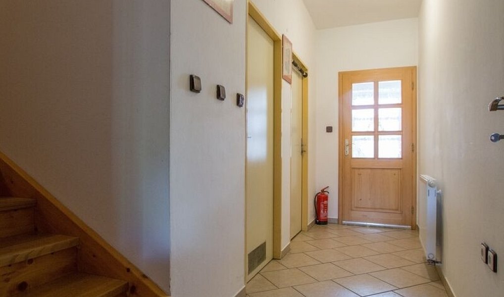 Prodej domu 252 m² s pozemkem 312 m², Jindřichův Hradec – náhled fotky 4