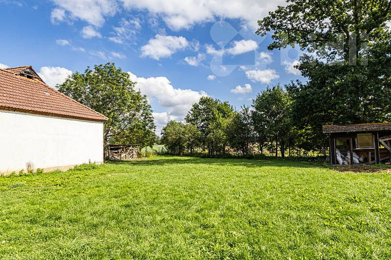 Prodej stavebního pozemku 1 500 m² – fotografie 4