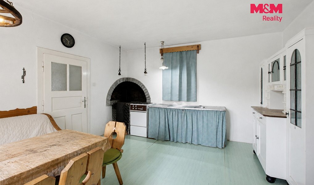 Prodej domu 180 m² s pozemkem 2 581 m², Třebenice – náhled fotky 11