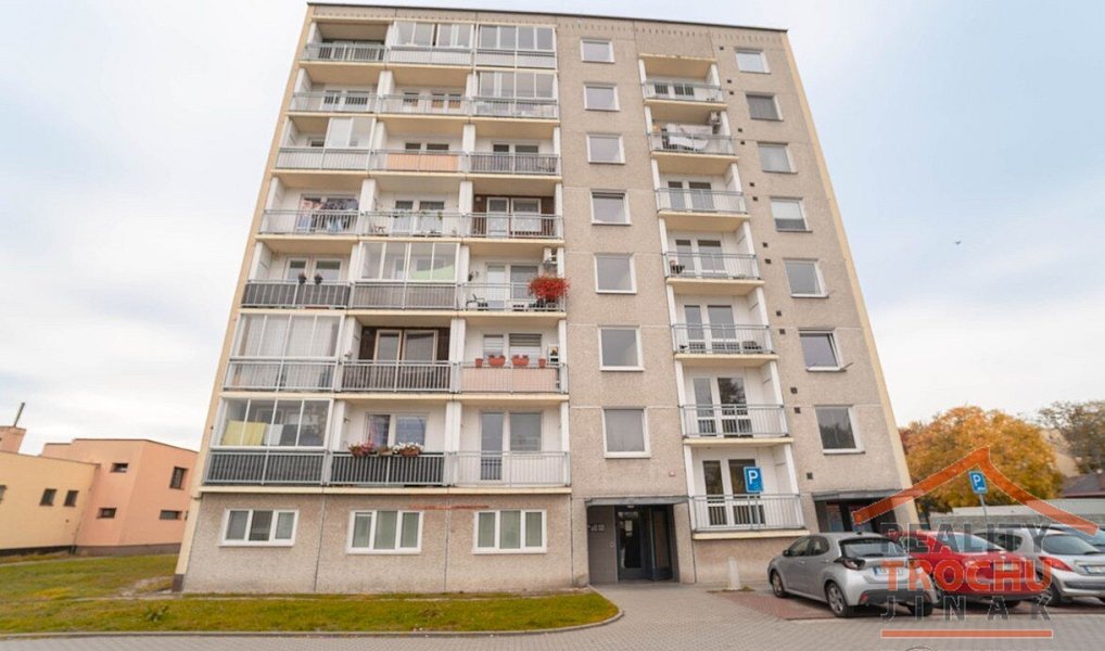 Prodej bytu 1+kk 30 m², Pardubice – fotka 1 z 14