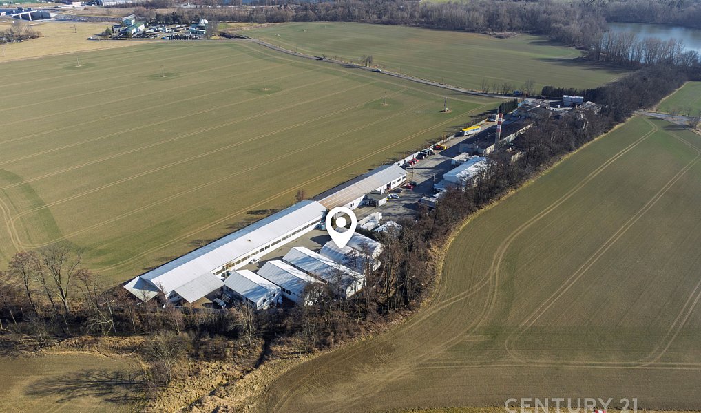 Pronájem skladovacích prostor 270 m², Hranice – fotka 1 z 13