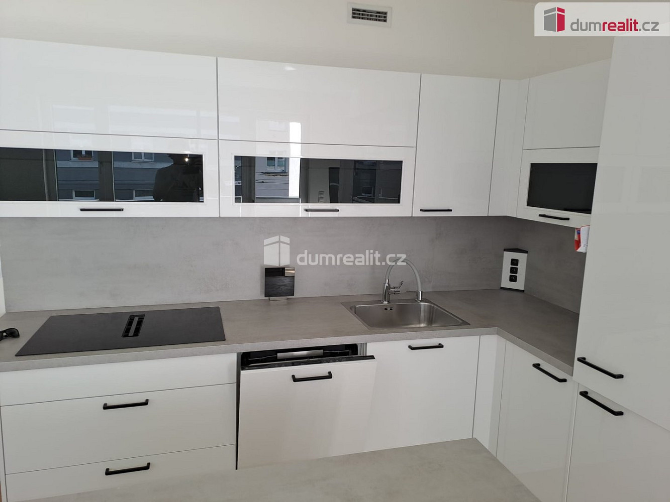 Pronájem bytu 1+kk 34 m² — photo 4