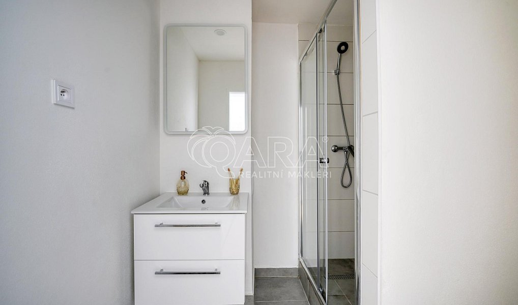 Prodej bytu 3+1 90 m², Vimperk – náhled fotky 6