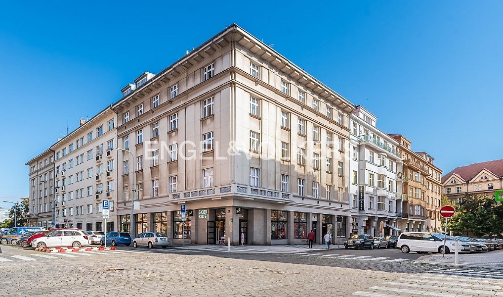Pronájem výrobních prostor 48 m², Praha – fotka 1 z 8