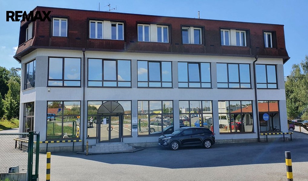 Pronájem kanceláře 16 m², Pelhřimov – fotka 1 z 10
