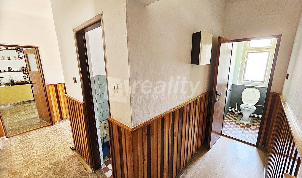 Prodej domu 310 m² s pozemkem 2 061 m², Kamenice – náhled fotky 14