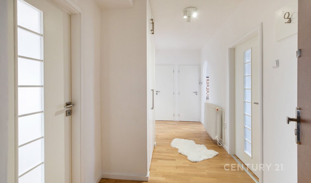 Prodej bytu 3+1 71 m², Bečváry – náhled fotky 15