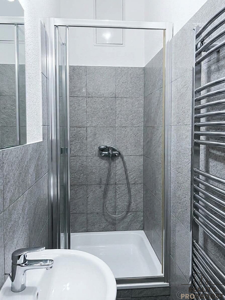 Pronájem bytu 1+kk 25 m² – fotografie 4