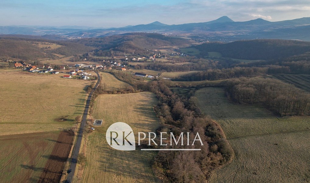 Prodej pole 24 989 m², Bžany – náhled fotky 7