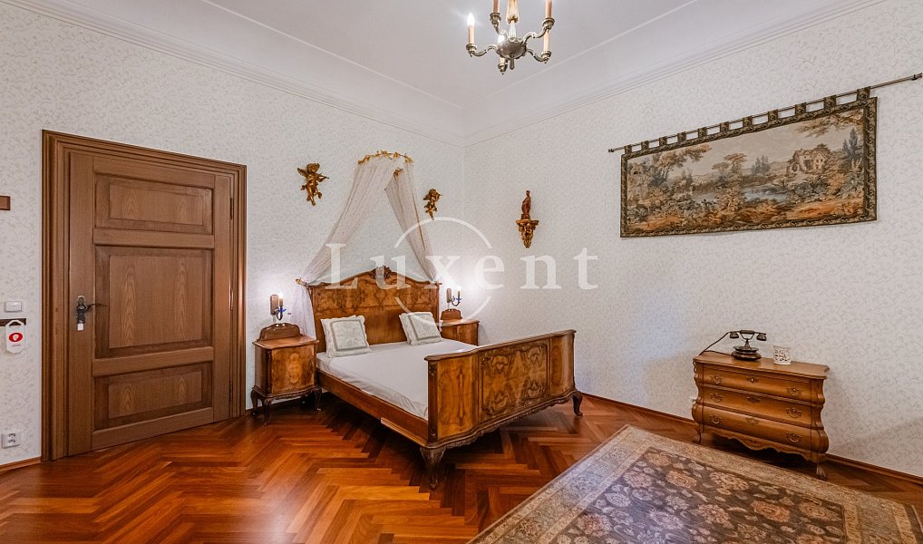 Prodej domu 2 500 m² s pozemkem 6 302 m², Třebotov – náhled fotky 17