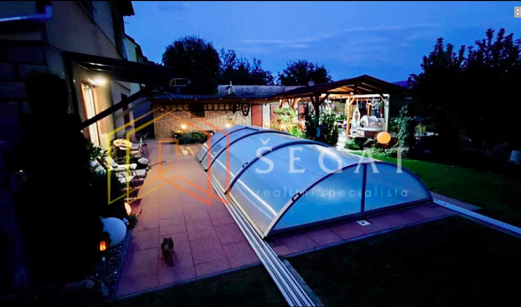 Prodej domu 250 m² s pozemkem 1 111 m², Bojkovice – náhled fotky 3