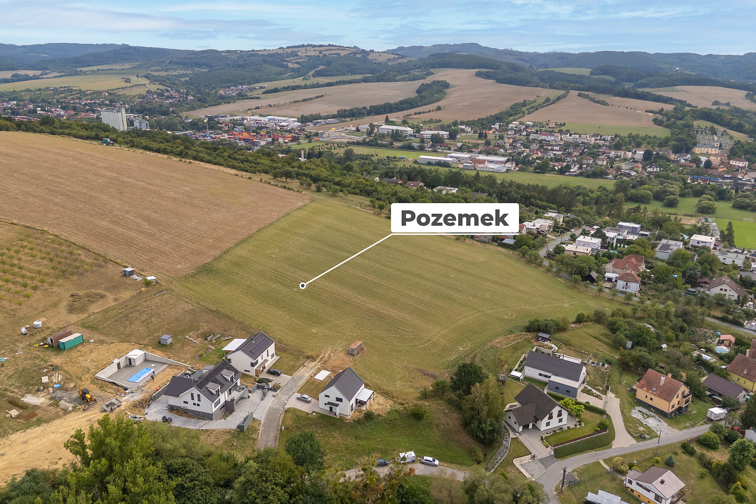 Prodej stavebního pozemku 1 187 m² – fotografie 3