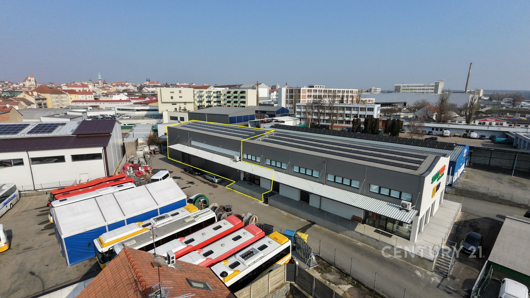 Pronájem skladovacích prostor 536 m²