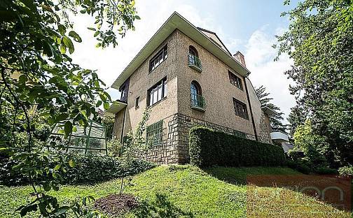 Prodej domu 557 m² s pozemkem 1 617 m², Praha 4 - Podolí, okres Praha
