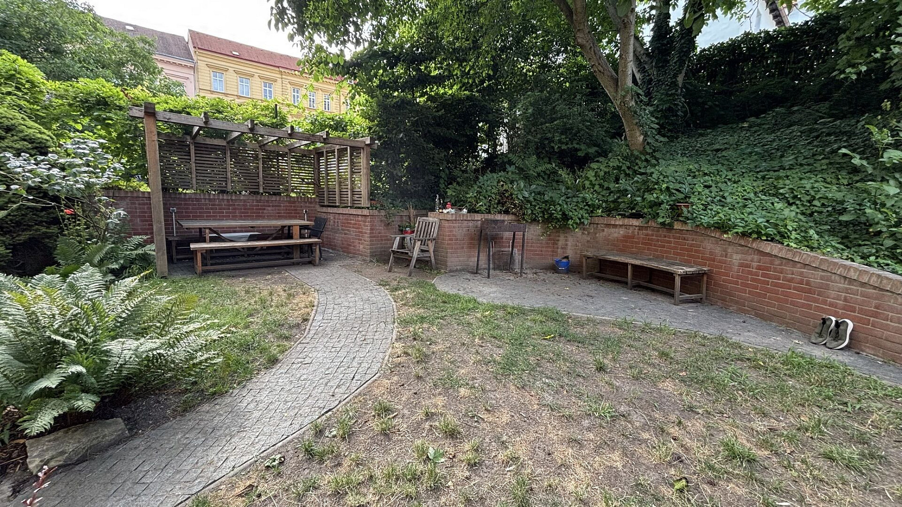 Pronájem bytu 1+kk 27 m² – fotografie 3