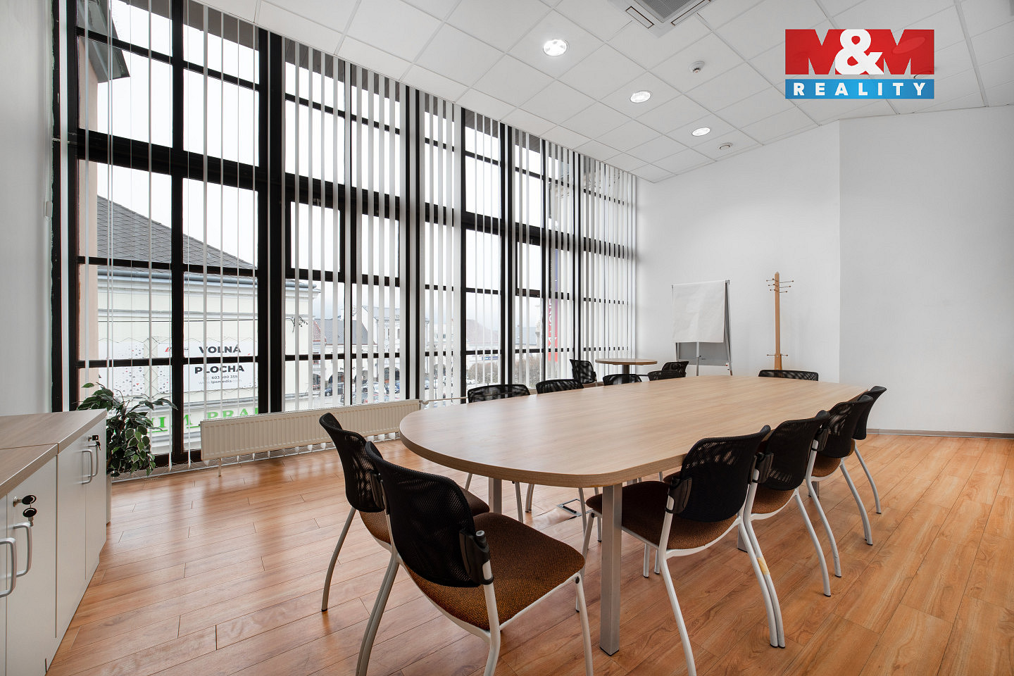 Prodej obchodních prostor 1 000 m² – fotografie 4