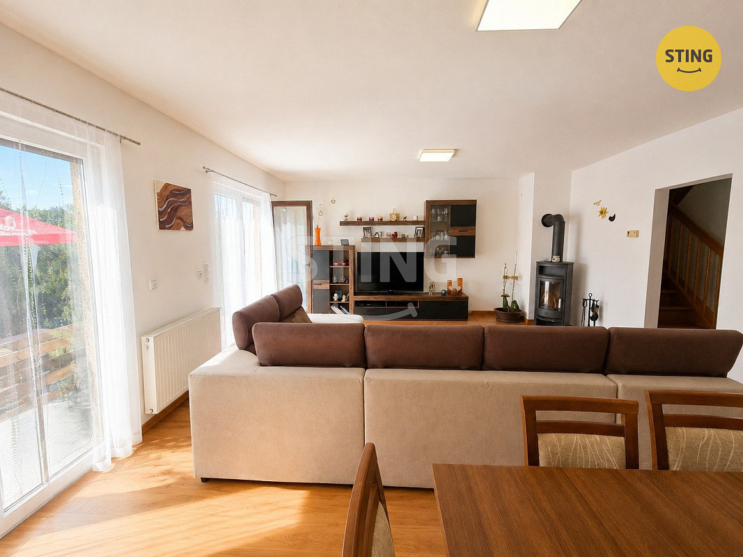 Prodej domu 175 m² s pozemkem 800 m² – fotografie 5