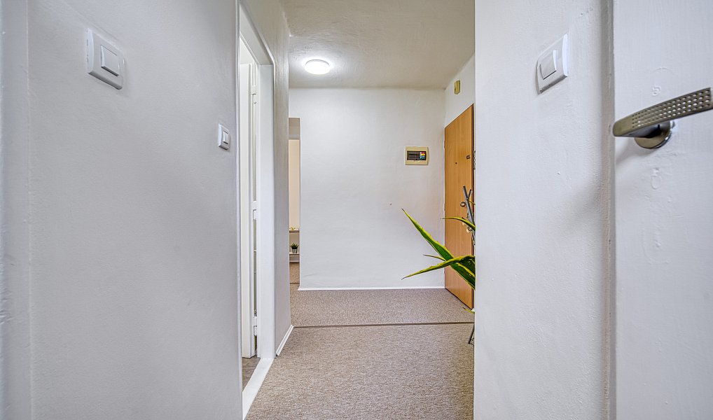 Pronájem bytu 2+1 57 m², Beroun – náhled fotky 24