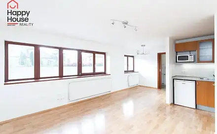 Pronájem bytu 2+kk 50 m², Na Hřebenkách, Praha 5 - Smíchov, okres Praha