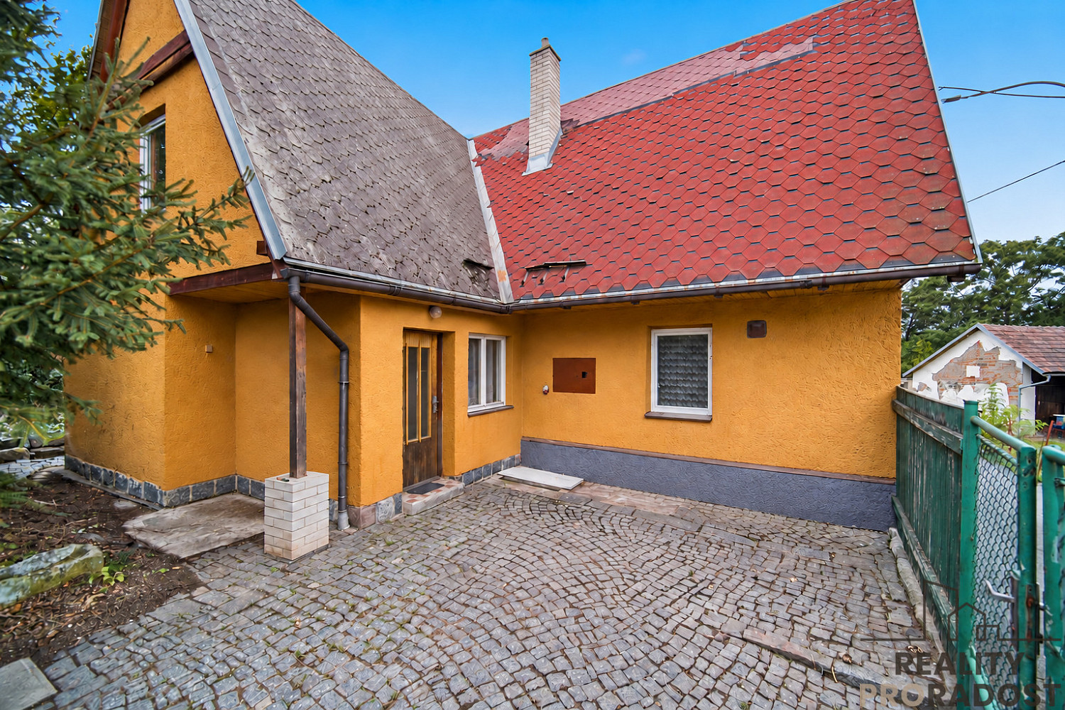 Prodej domu 75 m² s pozemkem 252 m²