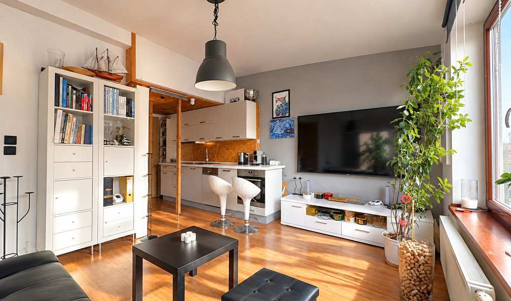 Prodej bytu 2+kk 44 m², Praha – náhled fotky 3