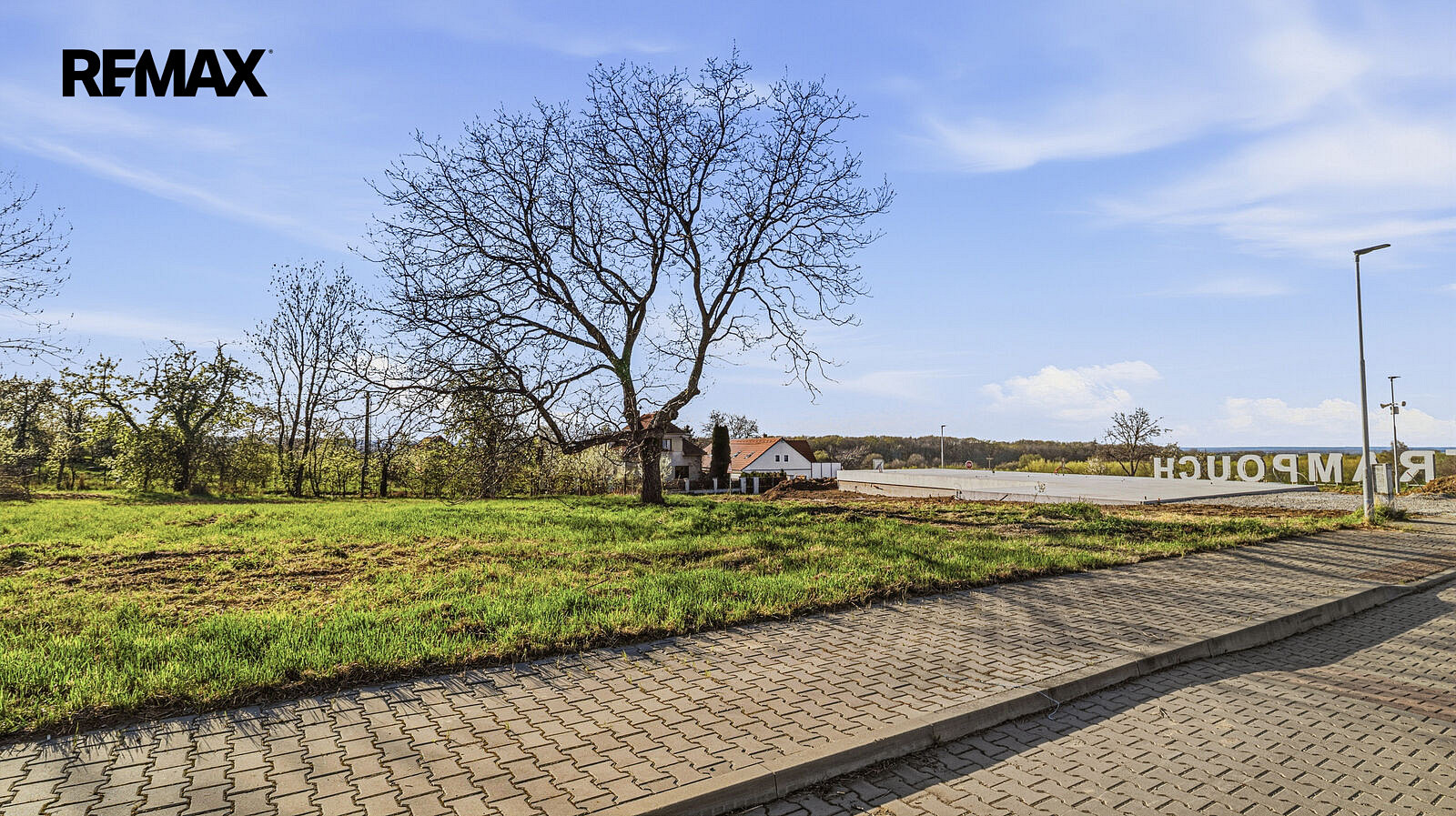 Prodej stavebního pozemku 1 019 m² – fotografie 5