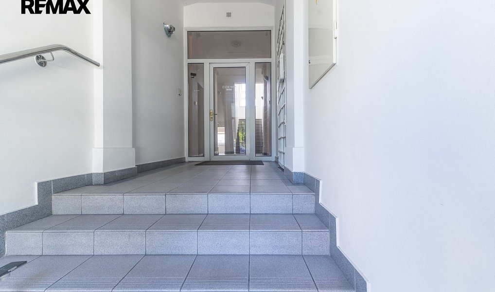 Prodej domu 700 m² s pozemkem 966 m², Jaroměř – náhled fotky 17