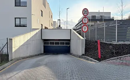 Prodej garážového stání v novostavbě v Berouně, U Židovského hřbitova, Beroun
