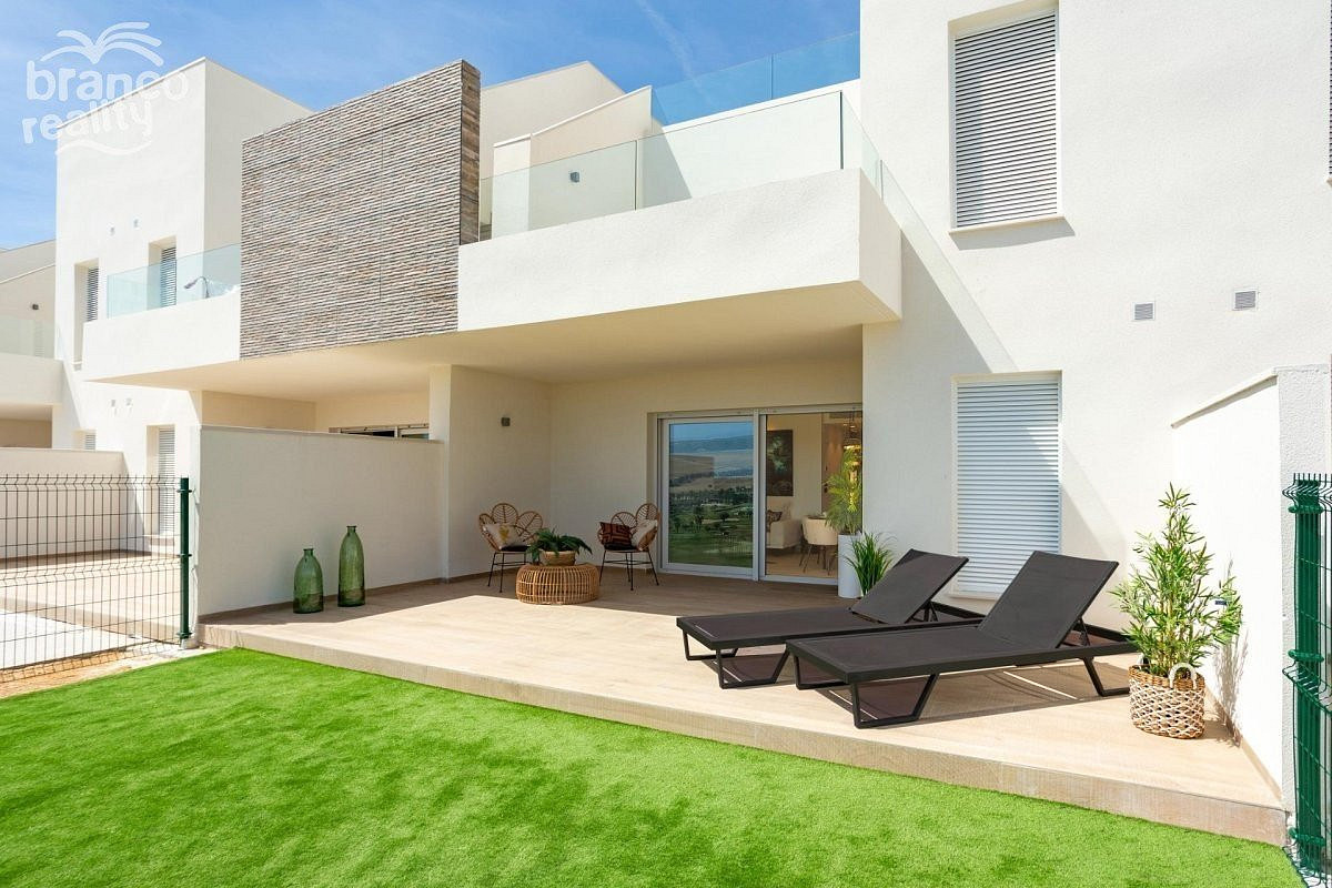 Prodej domu 96 m² s pozemkem 500 m² — photo 2