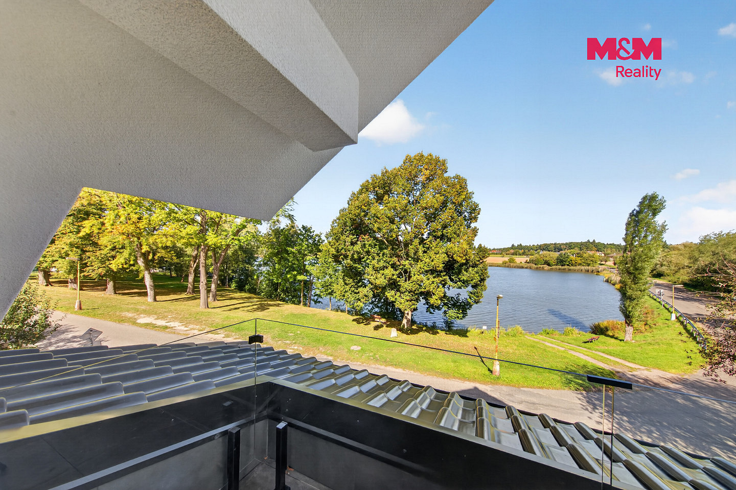 Prodej domu 249 m² s pozemkem 602 m² – fotografie 3