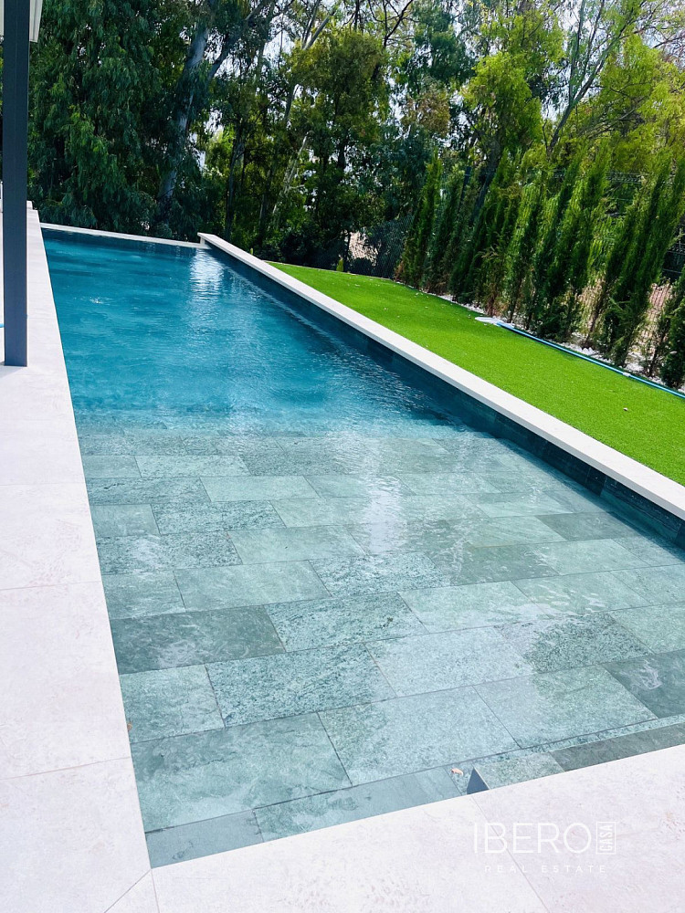 Casa 6+kk – Marbella, Nueva Andalucía - Vista 5