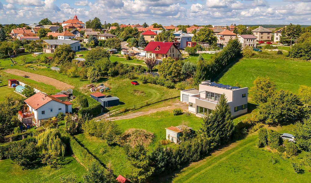 Prodej domu 193 m² s pozemkem 1 396 m², Rohovládova Bělá – náhled fotky 7