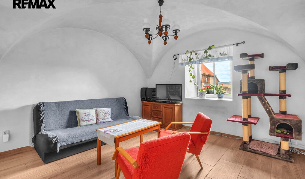 Prodej domu 237 m² s pozemkem 6 869 m², Šonov – náhled fotky 5