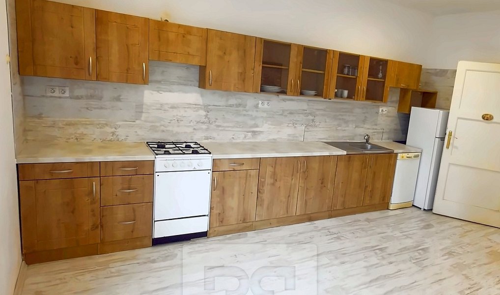 Prodej bytu 3+1 103 m², Karlovy Vary – náhled fotky 3