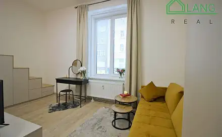 Pronájem bytu 1+kk 31 m²