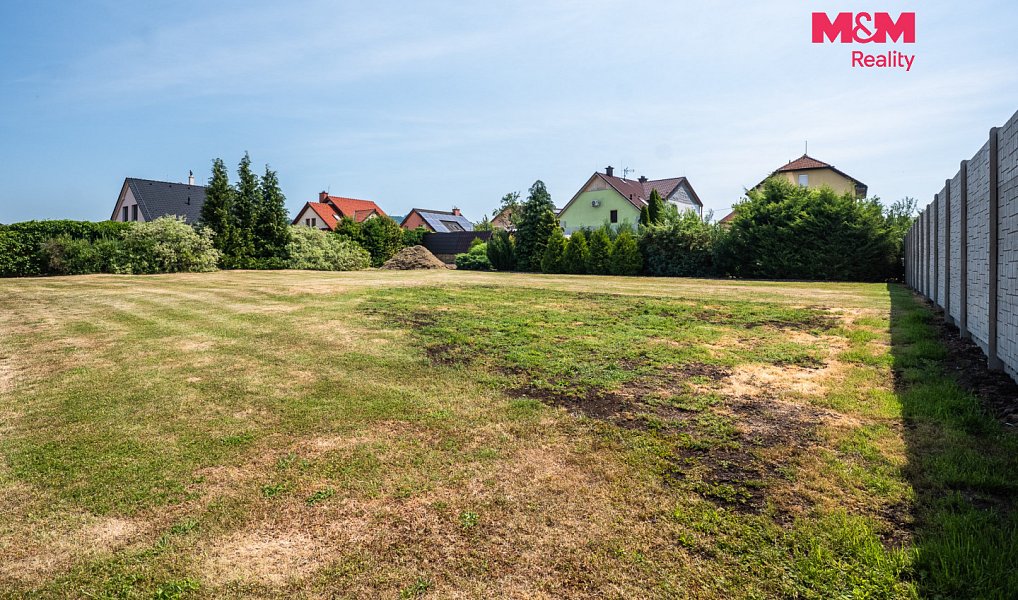 Prodej stavebního pozemku 1 005 m², Martinice – náhled fotky 6