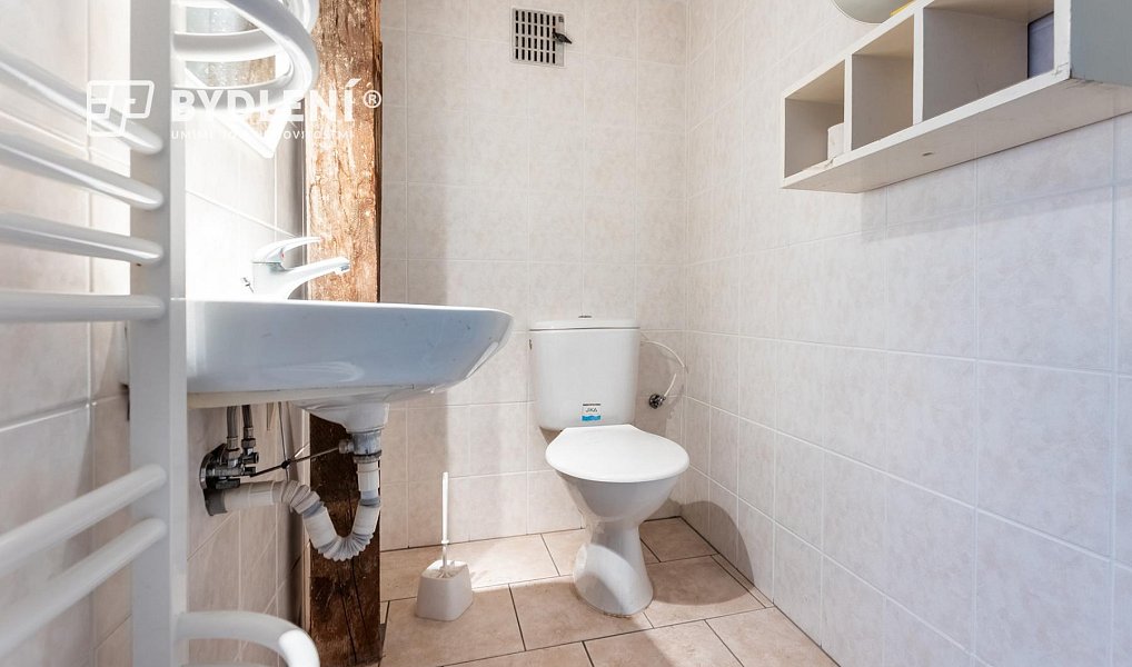 Prodej domu 360 m² s pozemkem 587 m², Novosedlice – náhled fotky 17