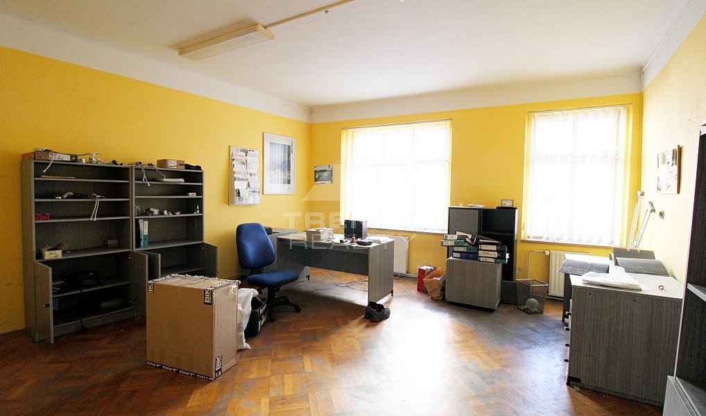 Prodej obchodních prostor 450 m², Plzeň – náhled fotky 12