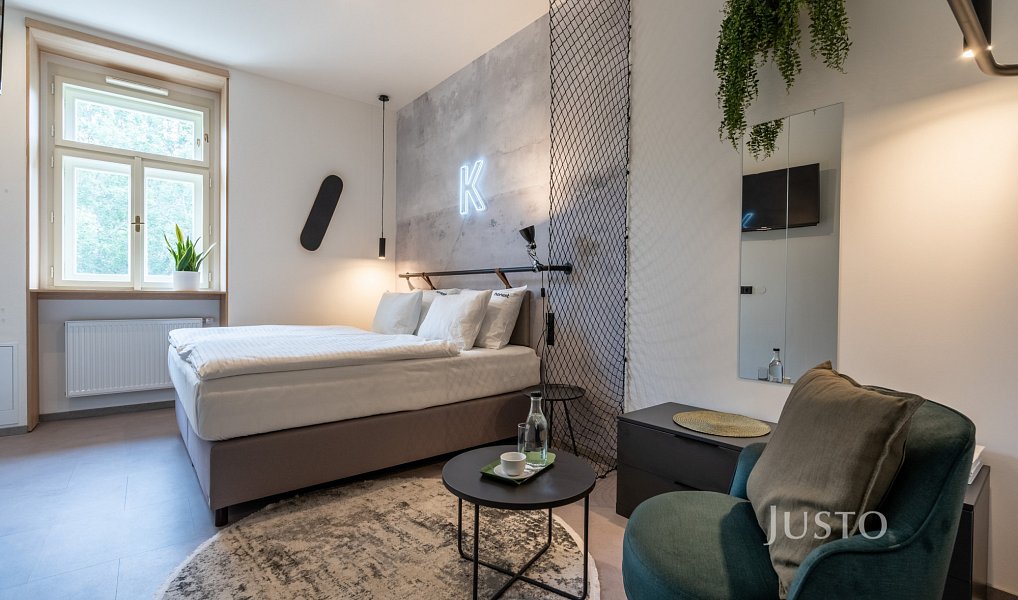 Prodej bytu 1+kk 23 m², Praha – fotka 1 z 4