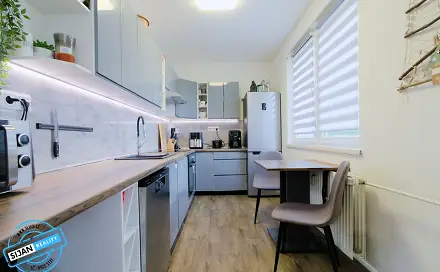 Prodej bytu 3+1 74 m², E. Hakena, Krnov - Pod Bezručovým vrchem, okres Bruntál
