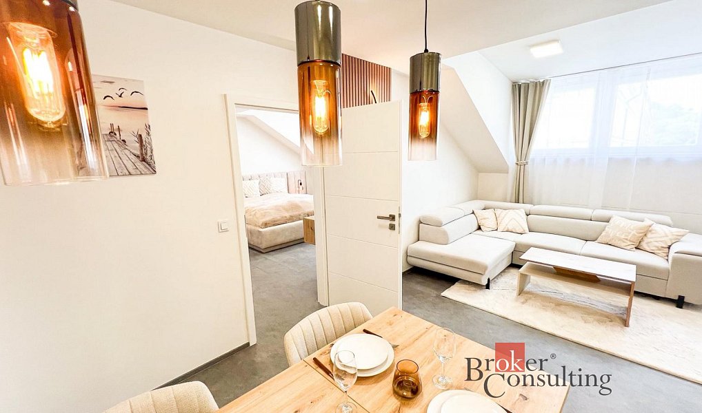 Pronájem bytu 2+kk 74 m², Praha – náhled fotky 4