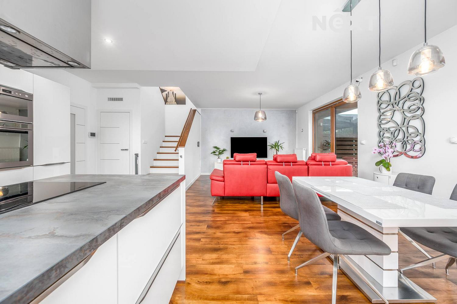 Prodej domu 157 m² s pozemkem 528 m² – fotografie 3