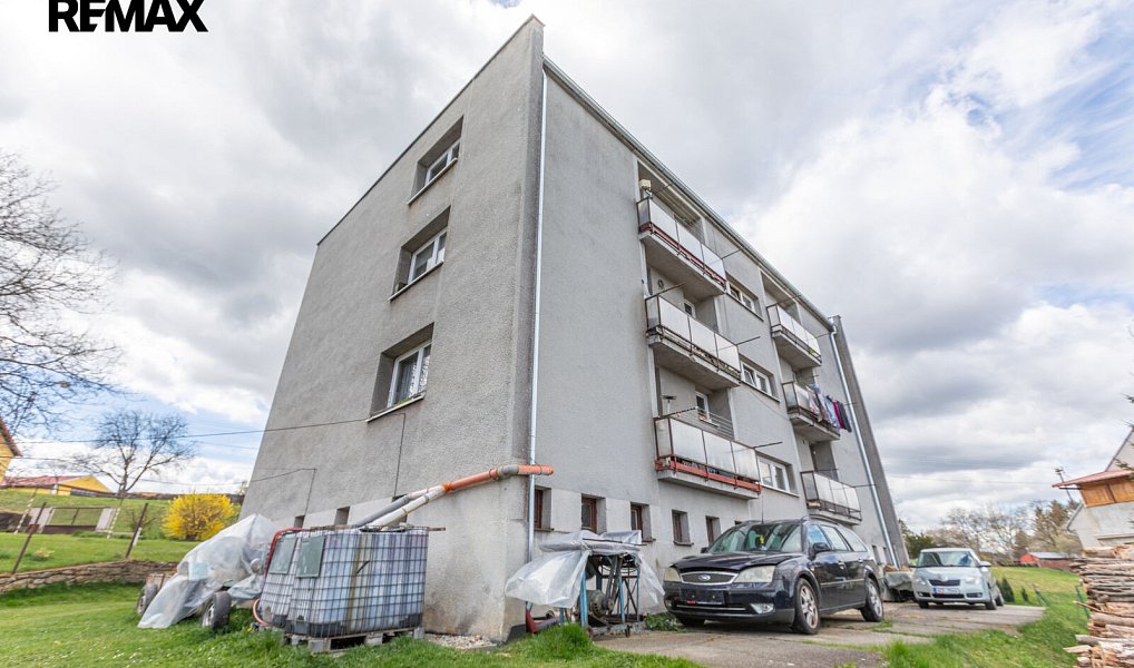 Prodej nájemního domu, činžáku 472 m², Besednice – náhled fotky 4