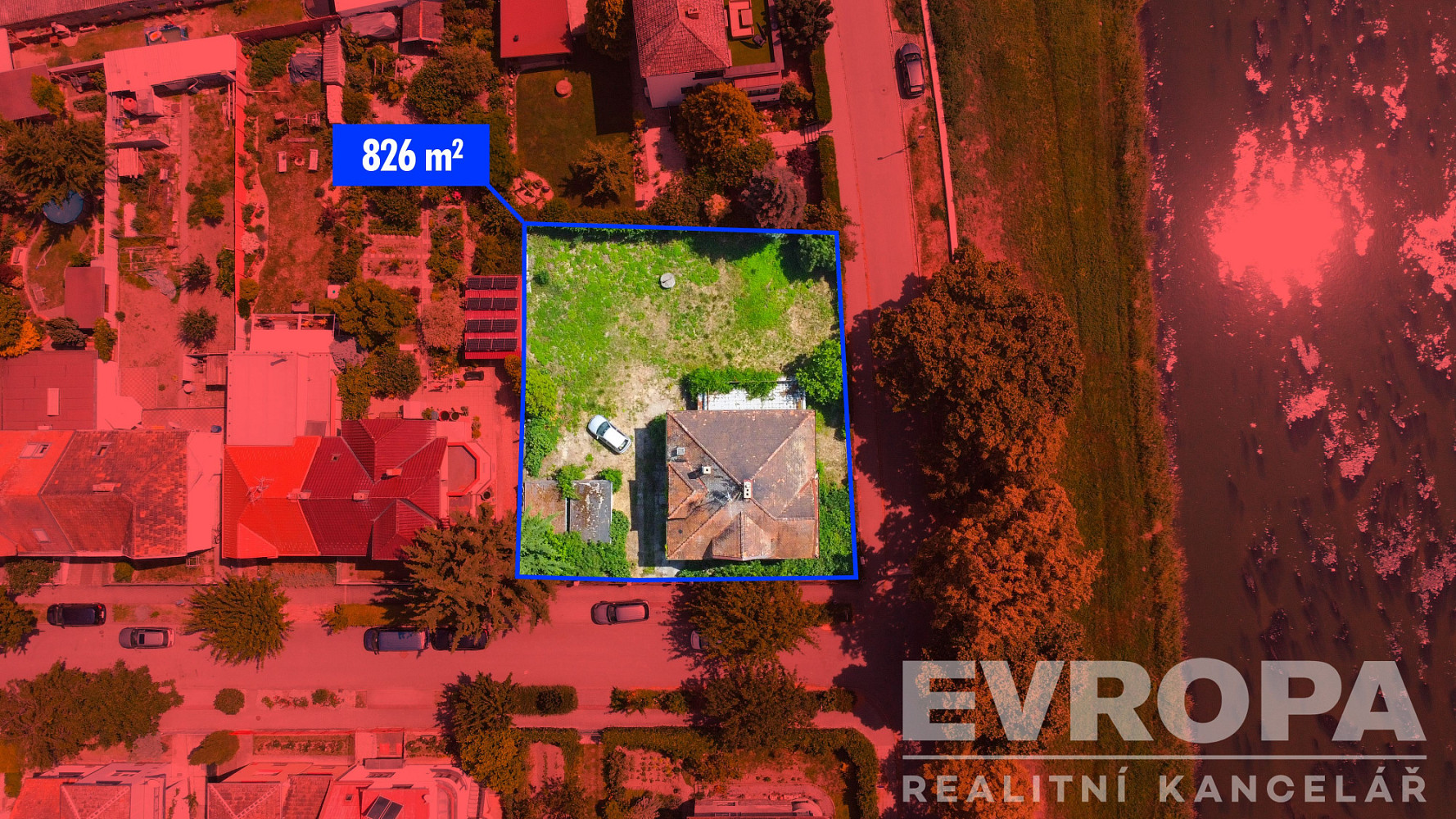 Prodej domu 300 m² s pozemkem 826 m² – fotografie 4