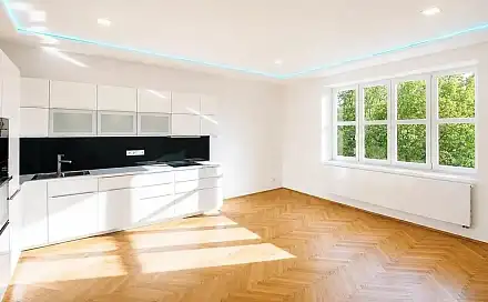 Pronájem bytu 4+kk 104 m²