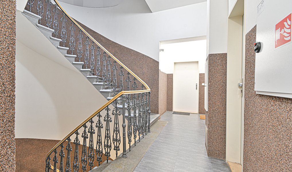 Pronájem bytu 3+kk 83 m², Praha – náhled fotky 12