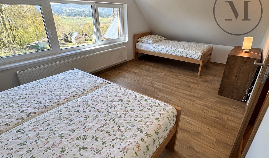 Pronájem chaty/chalupy 94 m² s pozemkem 344 m², Horní Planá – náhled fotky 8