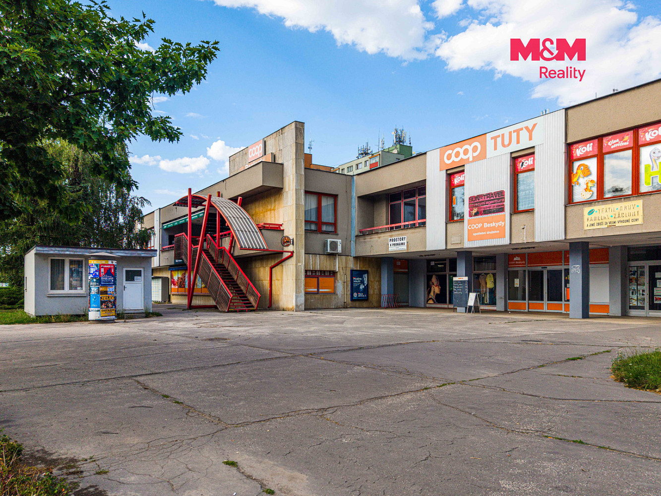Pronájem kanceláře 52 m² – fotografie 2